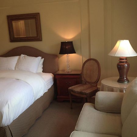 Morgan State House Inn Albany Habitación foto