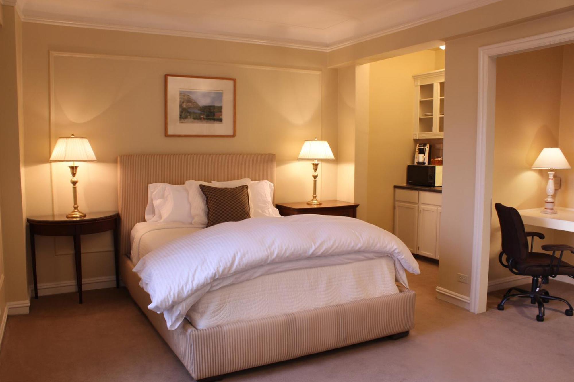Morgan State House Inn Albany Habitación foto